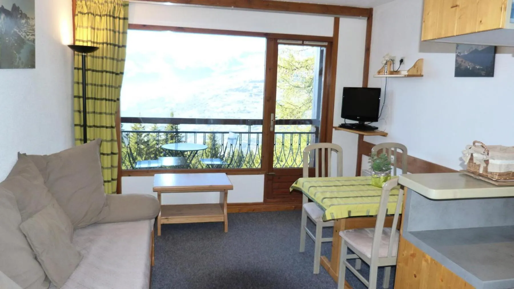 Residence Ruitor Arc 1800 - Appartement 2 Pieces Pour 4 Personnes Avec Un Jolie Vue Sur La Vallee, Proche Du Telecabine Dans Le Village De Charmettoger A Ar Mae-1783 Les Arcs