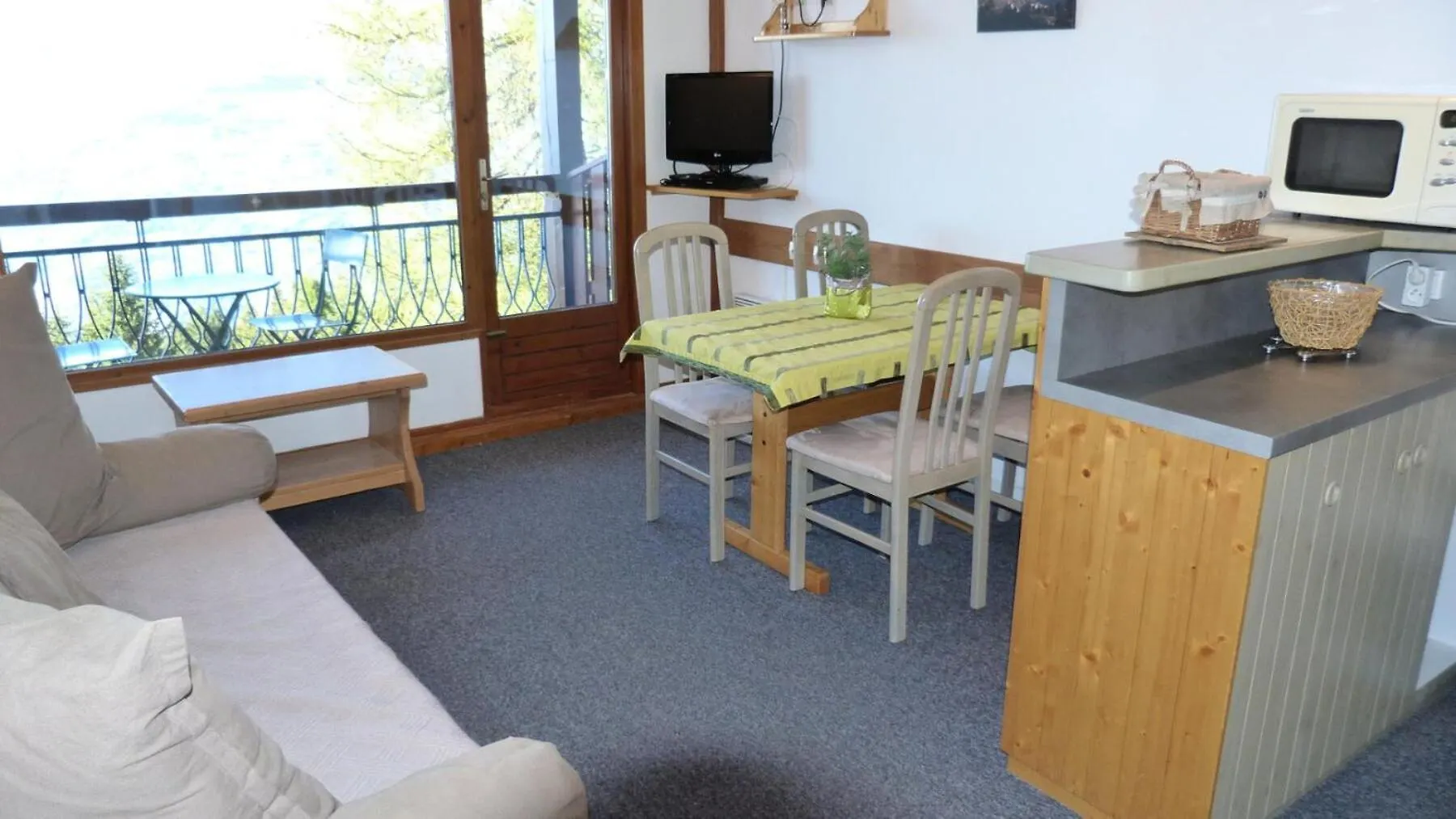 Residence Ruitor Arc 1800 - Appartement 2 Pieces Pour 4 Personnes Avec Un Jolie Vue Sur La Vallee, Proche Du Telecabine Dans Le Village De Charmettoger A Ar Mae-1783 Les Arcs  France